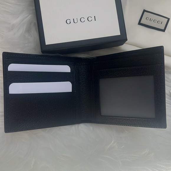 🆕💯% Auth Gucci GG MARMONT LEATHER BI-FOLD WALLET - Picture 8 of 9
